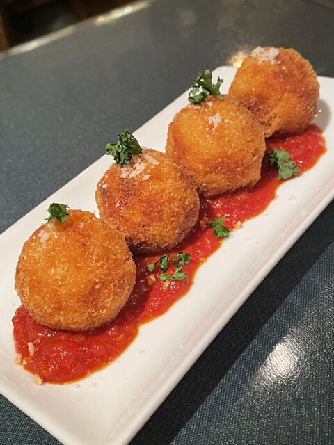 Pizzeria＆Wine Bar Luna Lucca的實拍高清圖