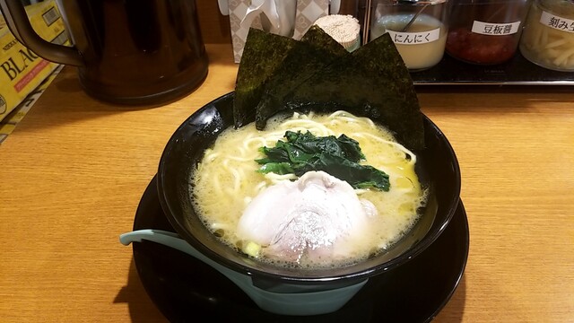 横浜家系ラーメン 極豚家的實拍高清圖