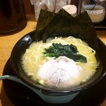 横浜家系ラーメン 極豚家的實拍圖
