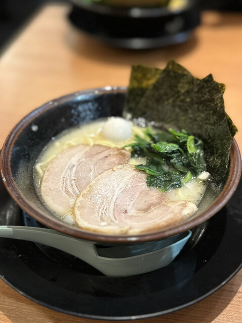 町田商店 東京ラーメン横丁店的實拍高清圖