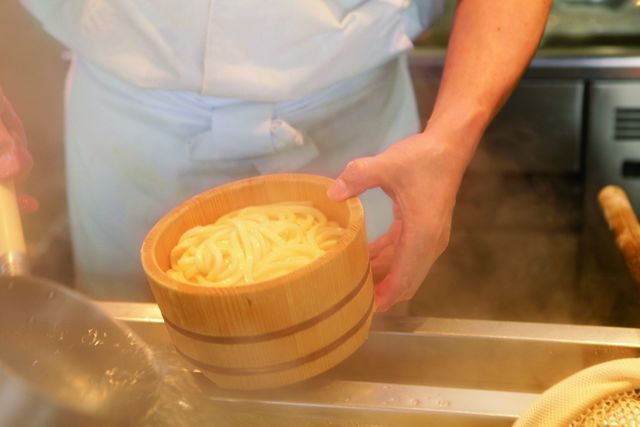 丸亀製麺 札幌石山店的实拍高清图