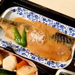 和食レストランとんでん 厚別店的实拍图