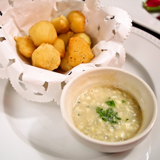 show restaurant nest 新宿店的實拍高清圖