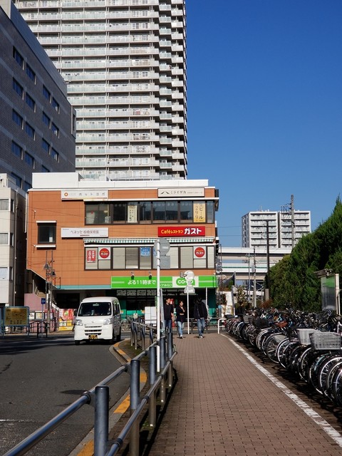 ガスト 板橋駅前店的實拍高清圖