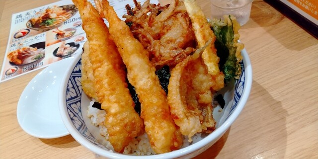 本町製麺所 天 ルクア大阪店的实拍高清图