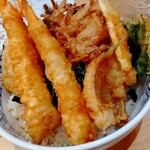 本町製麺所 天 ルクア大阪店的实拍图