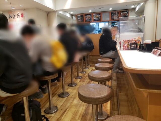 吉野家 新梅田食道街店的實拍高清圖