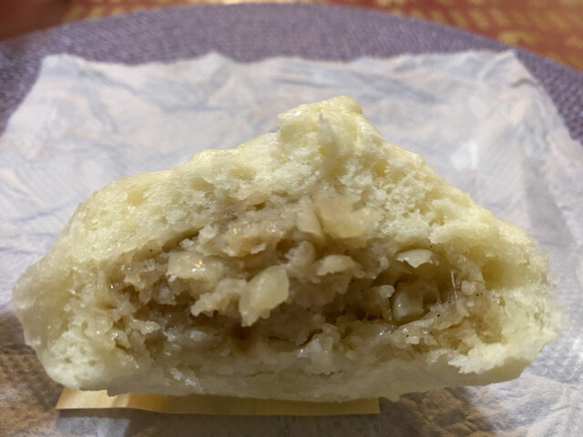 551蓬莱 新幹線新大阪駅店的實拍高清圖