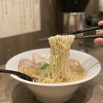 自家製麺 竜葵 マルイ北千住店的实拍图