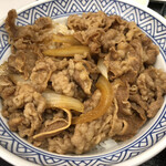 吉野家 お茶の水店的實拍圖