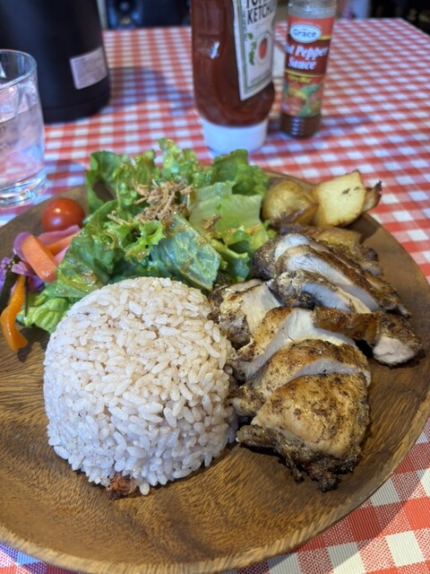 CARIBBEAN RESTAURANT SUNNY CAFE的實拍高清圖