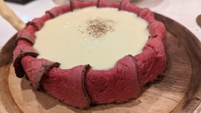 recommendations image for シカゴピザ＆スフレオムレツ Meat&Cheese ARK2nd 新宿店