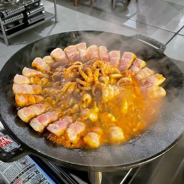 recommendations image for サムギョプサル×韓国料理 コギソウル 梅田お初天神店