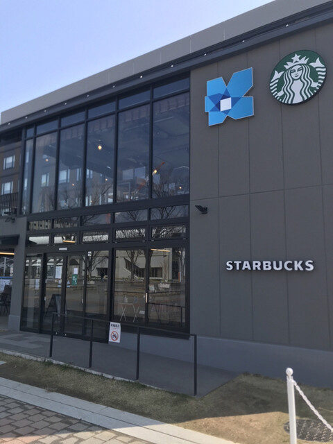 スターバックスコーヒー ビバスクエア京都 梅小路公園店的实拍高清图