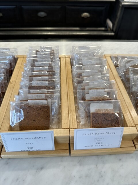 シヅカ洋菓子店 自然菓子研究所 銀座5丁目店的实拍高清图