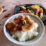 カウベルハウス的实拍图