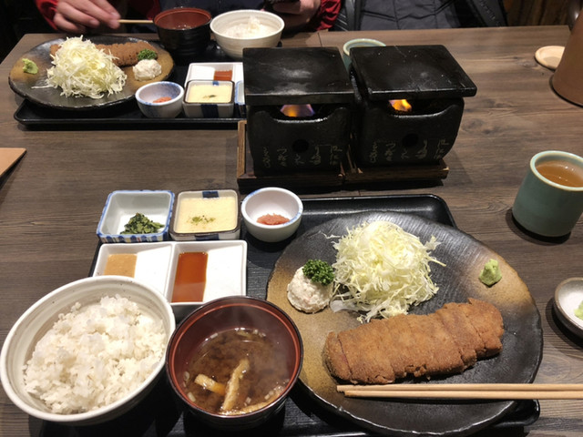 牛かつ もと村 福岡天神西通り店的實拍高清圖