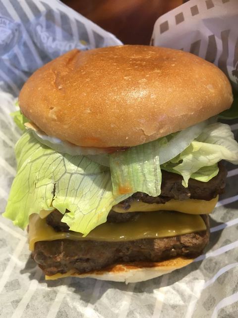ウェンディーズ・ファーストキッチン 曙橋店的實拍高清圖
