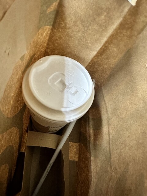 スターバックス・コーヒー 飯田橋メトロピア店的實拍高清圖