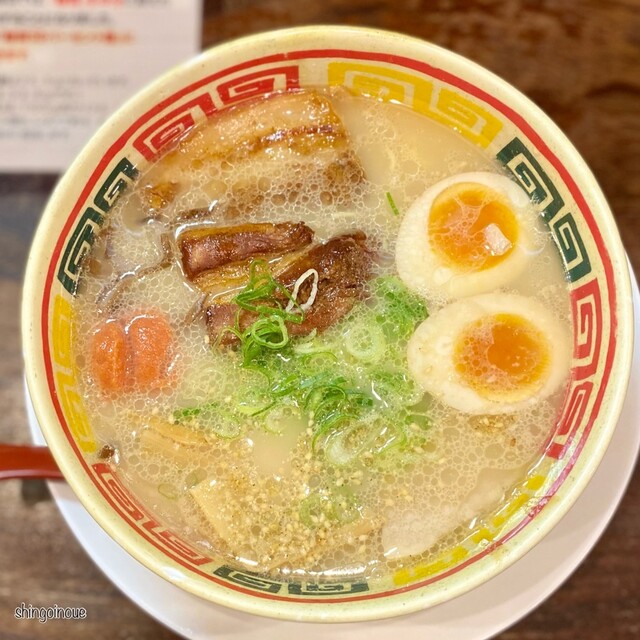 九州じゃんがららあめん 原宿店的實拍高清圖