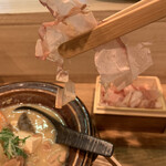 だし料理天藍的实拍图