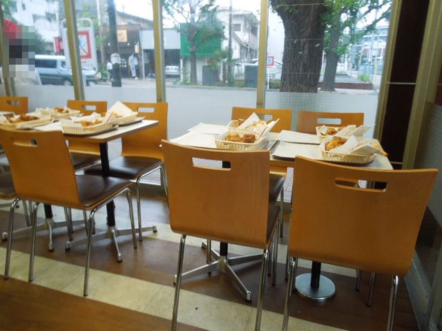 ケンタッキーフライドチキン 西八王子店的實拍高清圖