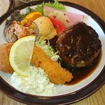まるさか洋食堂的實拍圖
