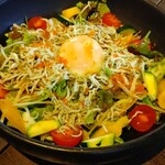 魚と旬菜と日本酒　炙りのどまん中的实拍图