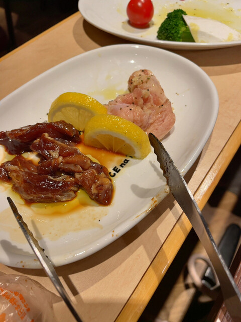 とり焼肉酒場 鶏ん家 春吉店的實拍高清圖