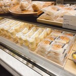 亀屋万年堂 自由が丘駅前店的實拍圖