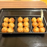 会津屋 梅田HEP NAVIO店的實拍圖