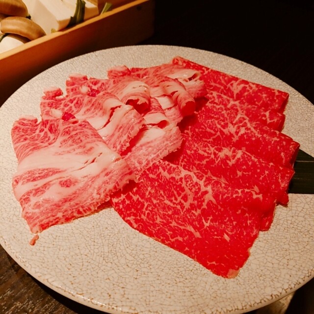 銀座しゃぶ輝 黒毛和牛しゃぶしゃぶ・すき焼き専門店 銀座本店的實拍高清圖