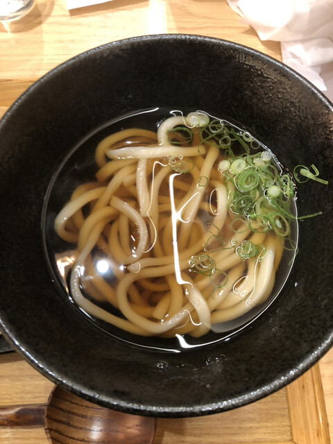 本町製麺所 天 ルクア大阪店的实拍高清图