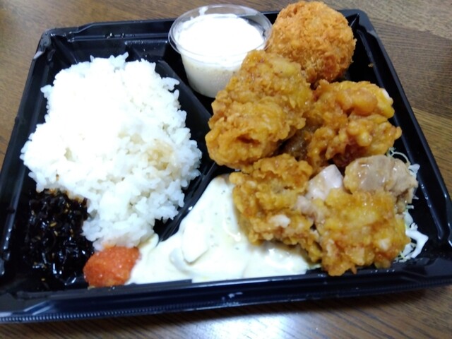 recommendations image for から揚げ専門店 とりサブロー 桐ヶ丘団地店