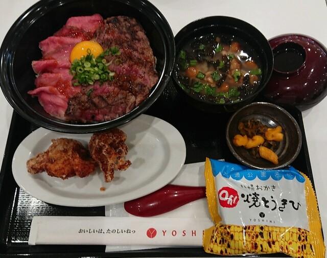 ローストビーフ YOSHIMI 三井アウトレットパーク札幌北広島店的实拍高清图