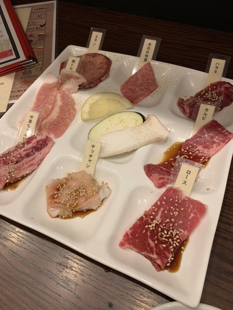 炭火焼肉 日本代表 中野本店的實拍高清圖