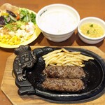 ブロンコビリー 伏見桃山店的实拍图