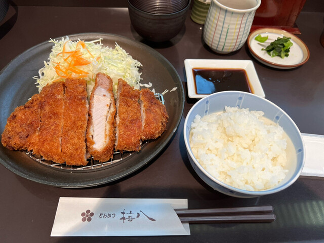 梅八 阪急三番街店的實拍高清圖