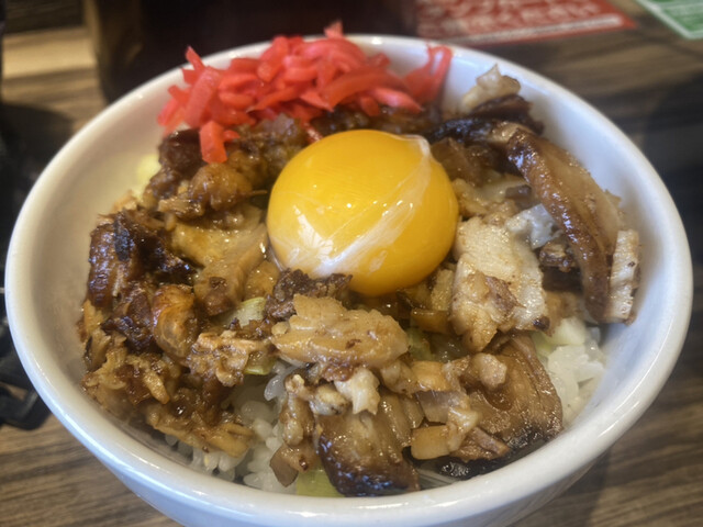 らーめん鷹の爪 アルティモール東神楽店的实拍高清图
