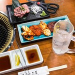 焼肉の三是的实拍图