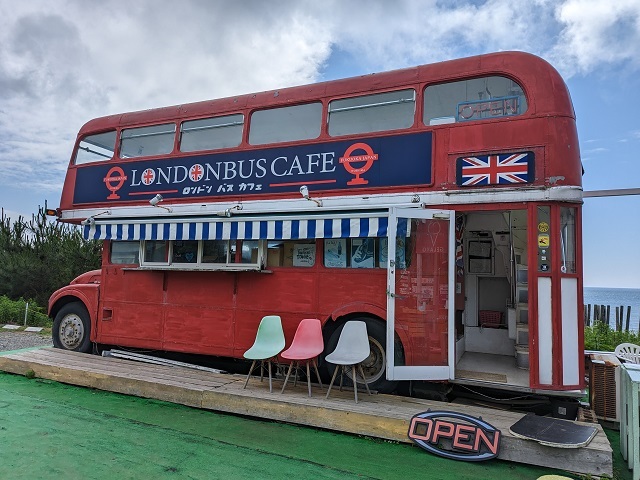 ロンドンバスカフェ的實拍圖