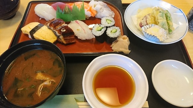 すし重的實拍高清圖