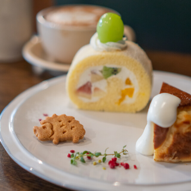 カフェのある暮らしとお菓子のお店的實拍高清圖