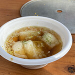 景信山頂上　景信茶屋　青木的实拍图