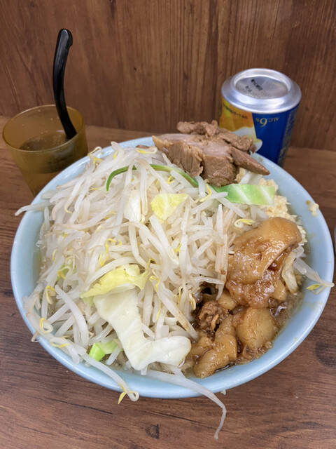 ラーメン二郎 池袋東口店的实拍高清图