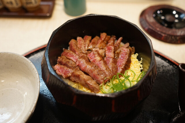 肉まぶし専門店 稀的实拍高清图