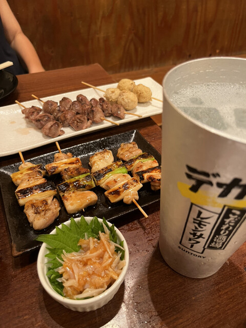 焼き鳥原価酒場 ヤキトリ御殿 新橋店的實拍高清圖