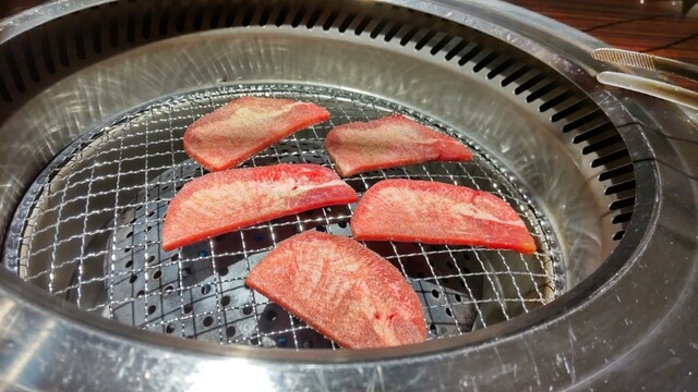 板前焼肉一笑 梅田茶屋町的實拍高清圖