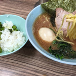 recommendations for ラーメン 武蔵家 中野本店