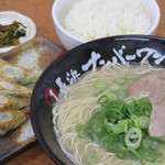 長浜ナンバーワン 博多デイトス店的實拍圖